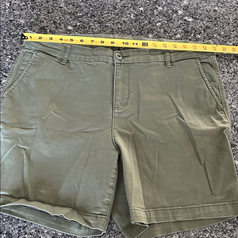 Kut from the Kloth Olive Green Casual Shorts